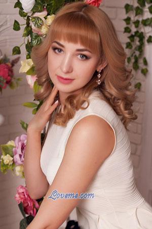 186208 - Elena Age: 35 - Ukraine