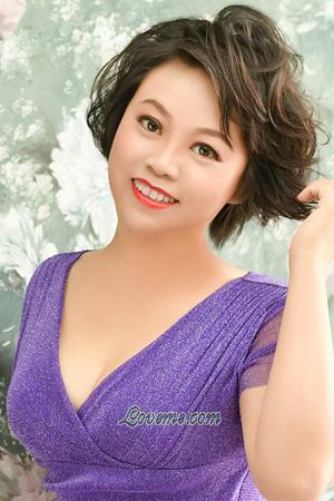 196478 - Yan Age: 46 - China