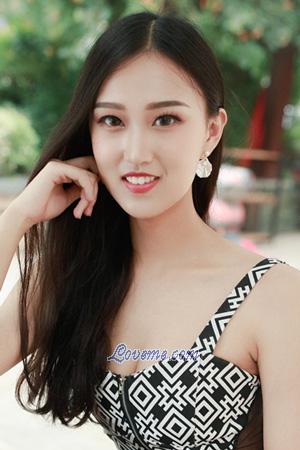 197183 - Jingwen Age: 32 - China