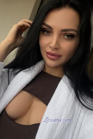 222928 - Yuliia Age: 29 - Ukraine