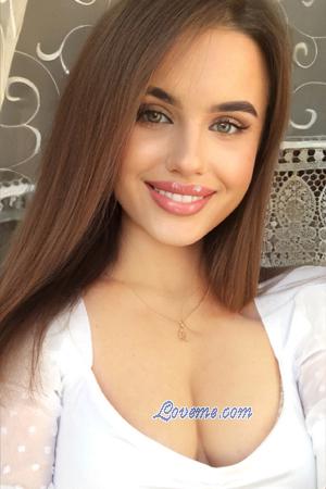 224668 - Daryna Age: 25 - Ukraine