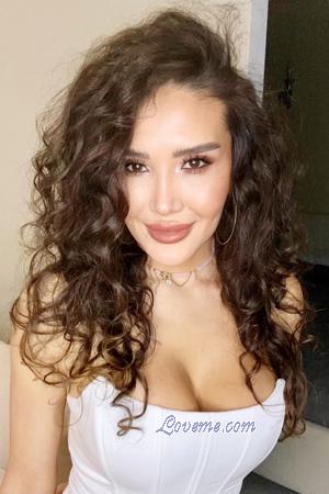 225163 - Aruzhan Age: 21 - Kazakhstan